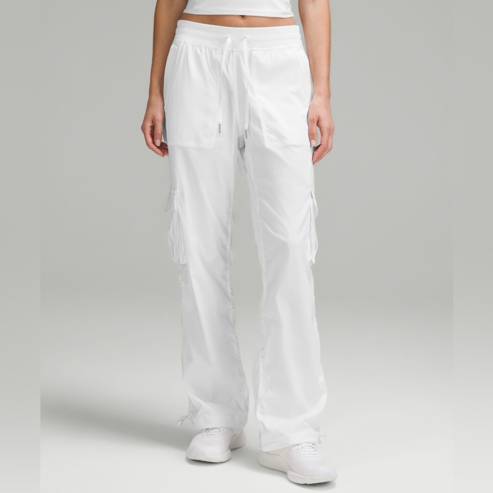 Dance Studio Relaxed Fit MR Mid Rise Cargo Pants White 128$ Retail LW5GILS